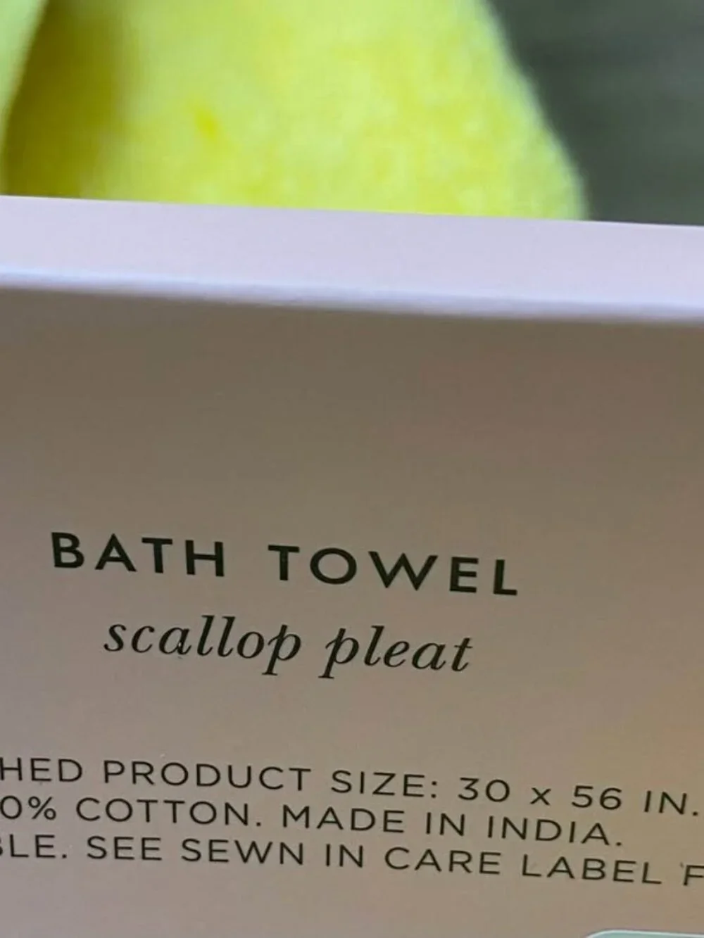 Kate Spade New York Daisy Yellow Bath Towel Set – 2 Bath Towels + Washcloth – NW